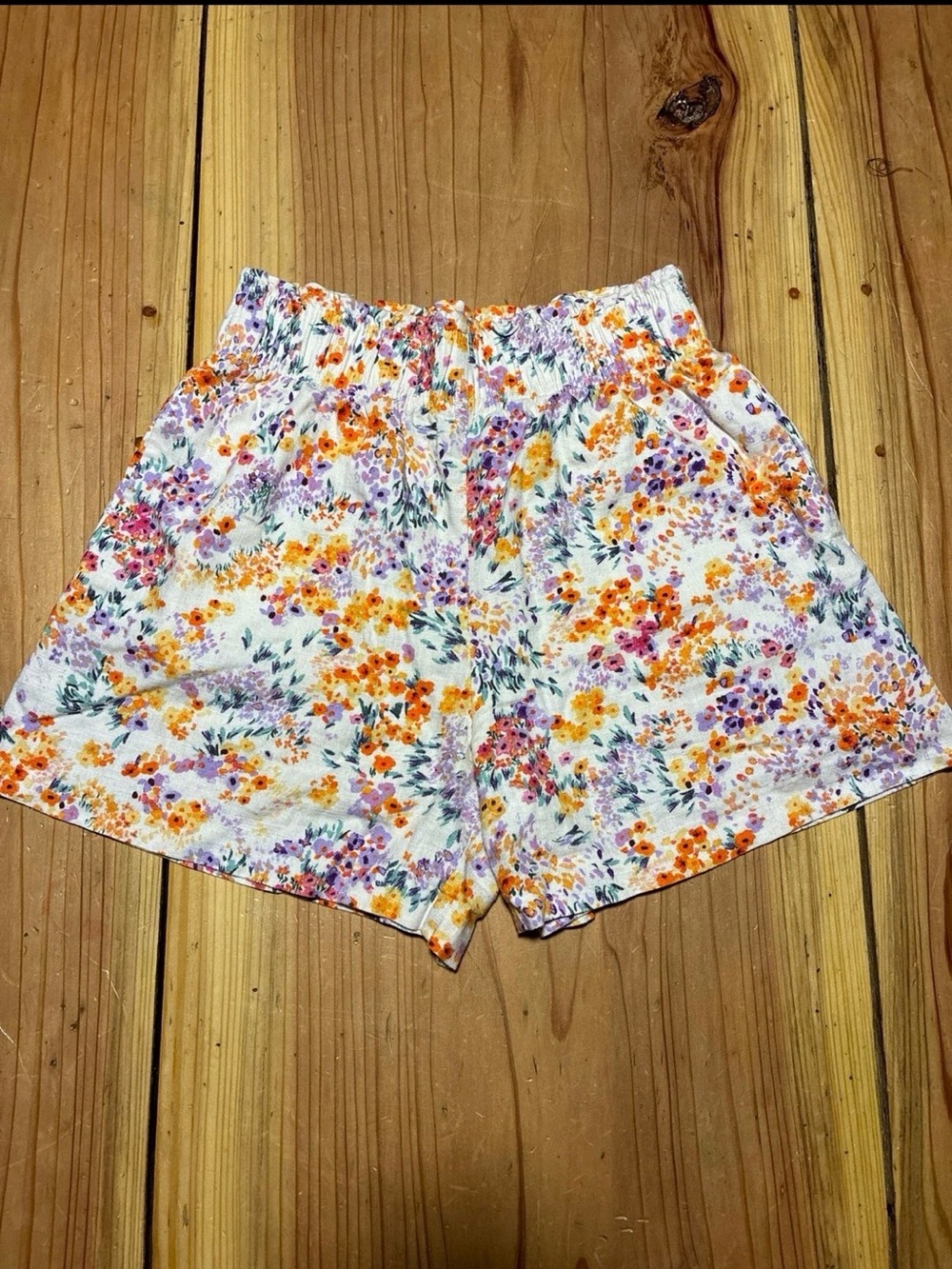 H&M White High-Waist Floral Shorts with Orange & Purple Print